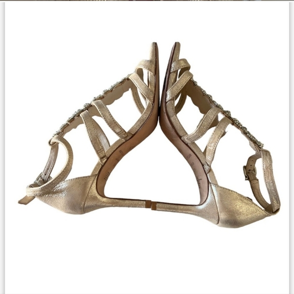 Antonio Melani Gold sandals women's sz 8 - Picture 15 of 15